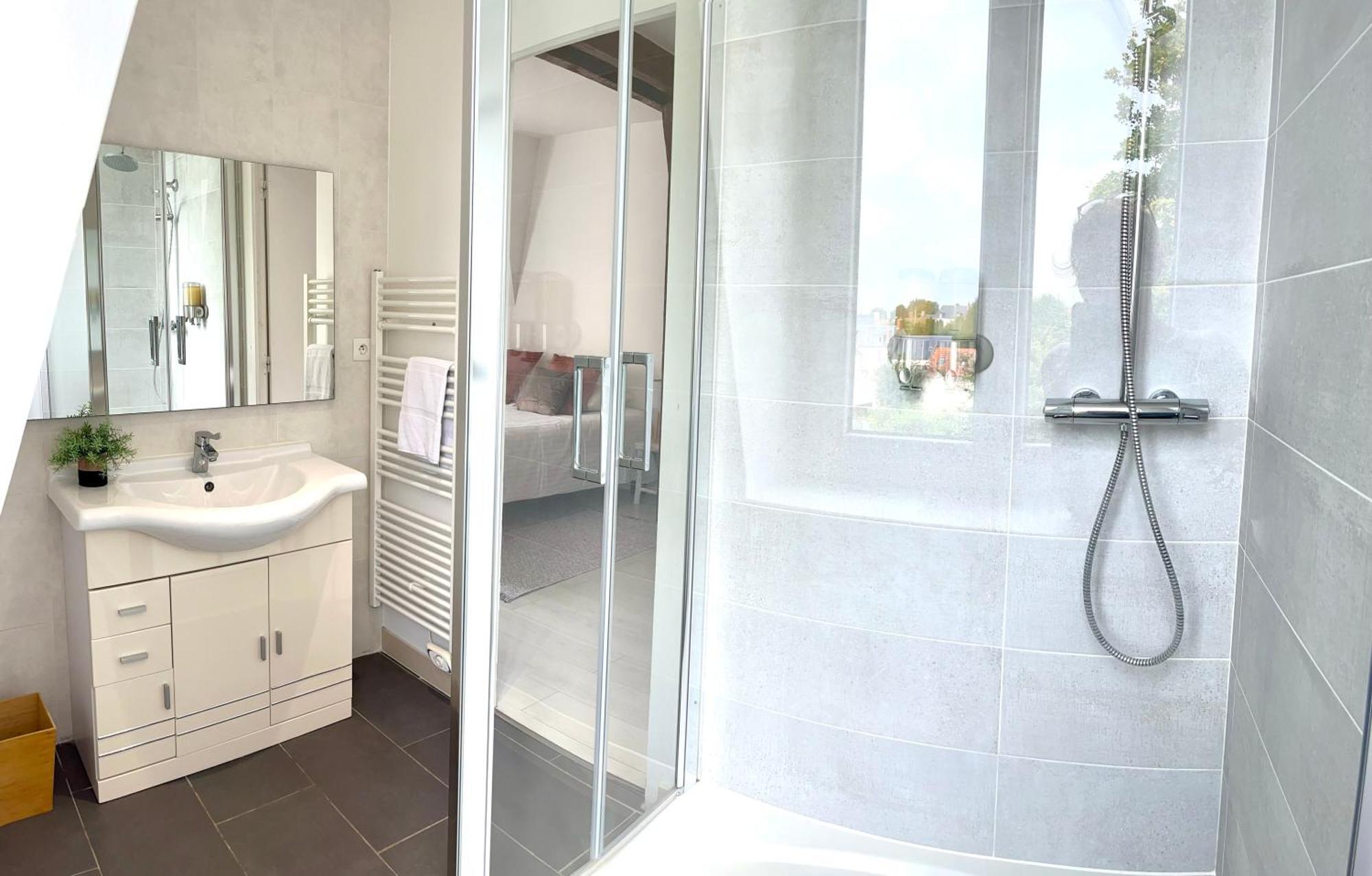 Chateau Cote De Nacre Ver-sur-Mer Room photo